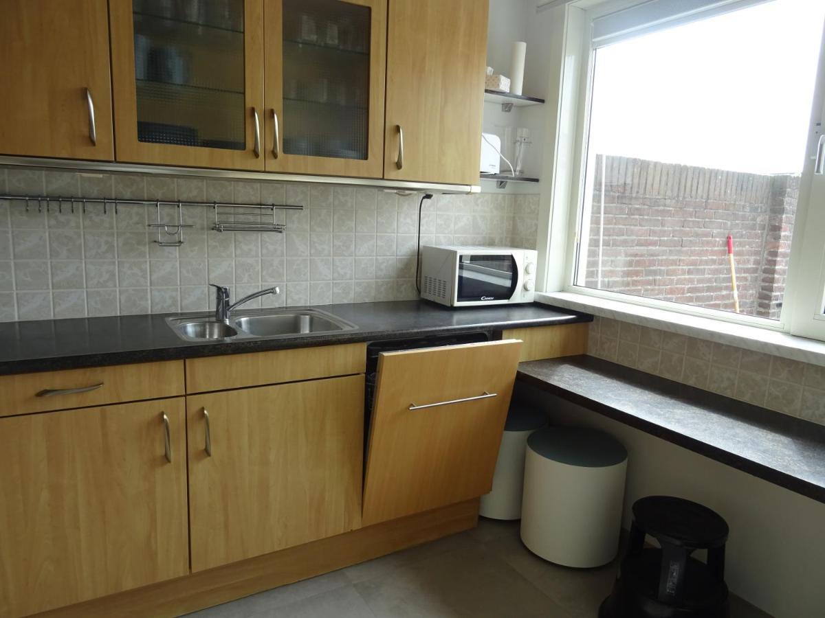 Kustverhuur, Dorpswoning Breskens, Boulevard 15 *